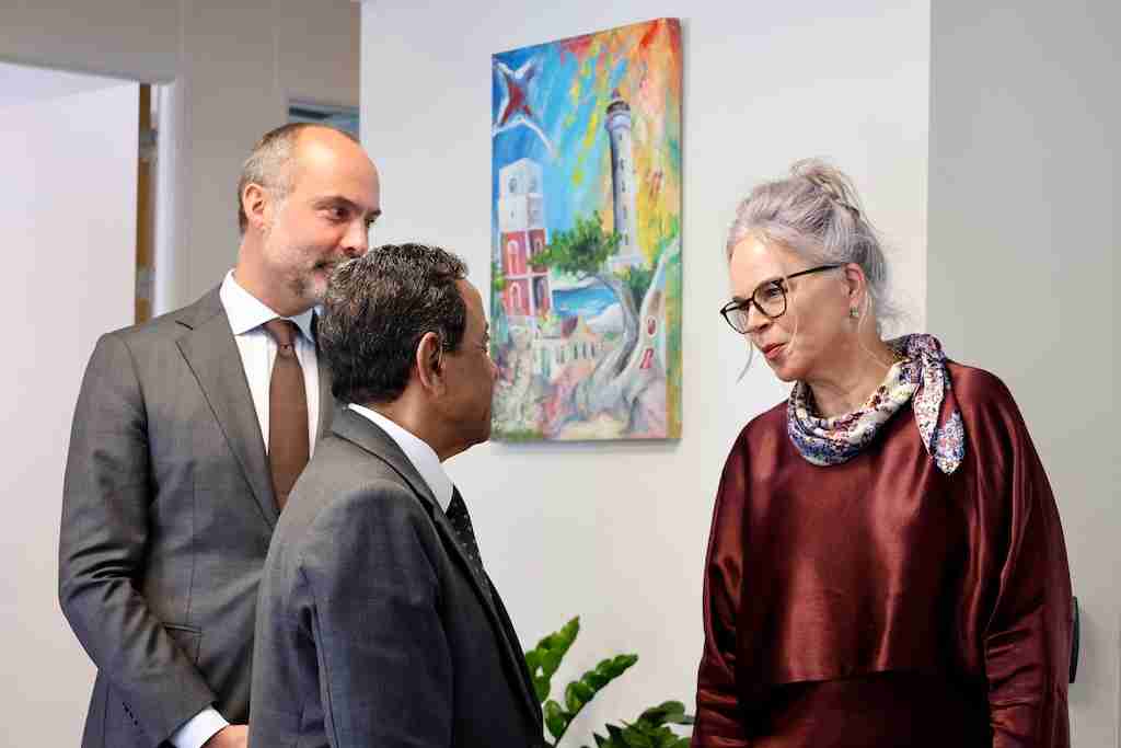 Firma Rene Minister Rene Herdé: Acuerdo firma ta cuadra cu vision di gobierno ...