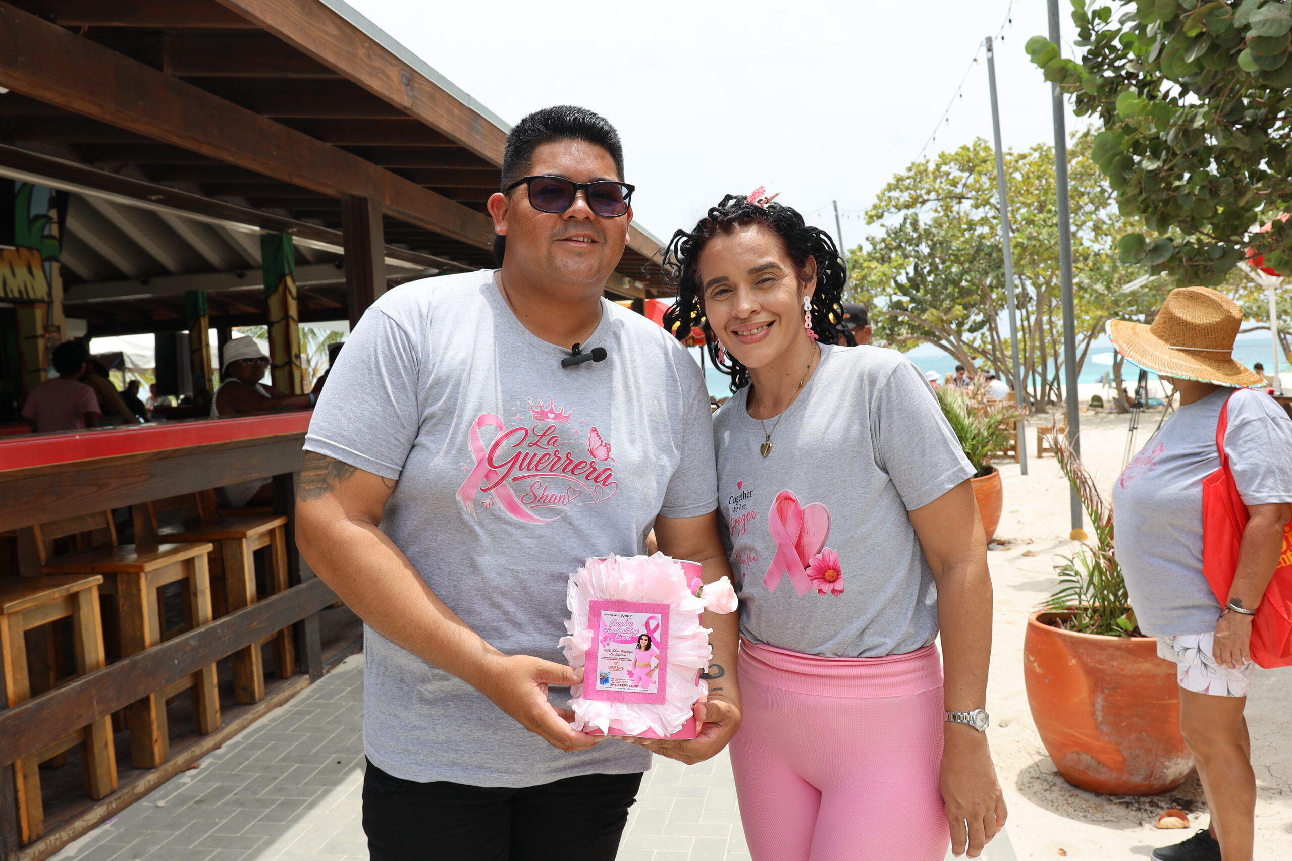 Gran fundraising event: Ta busca fondo Bella Shan Rasmijn busca su ...