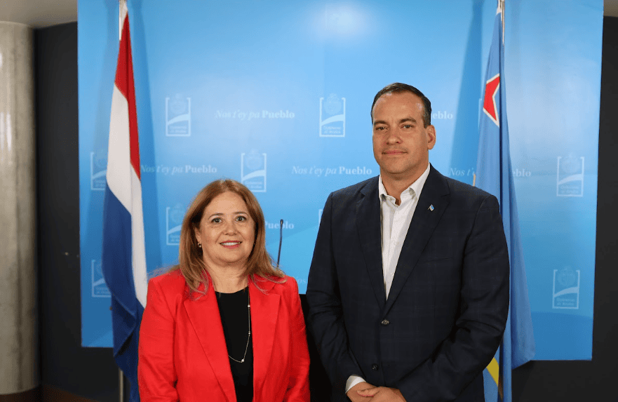 Aruba to fine supermarkets that don't comply with basic food basket prices