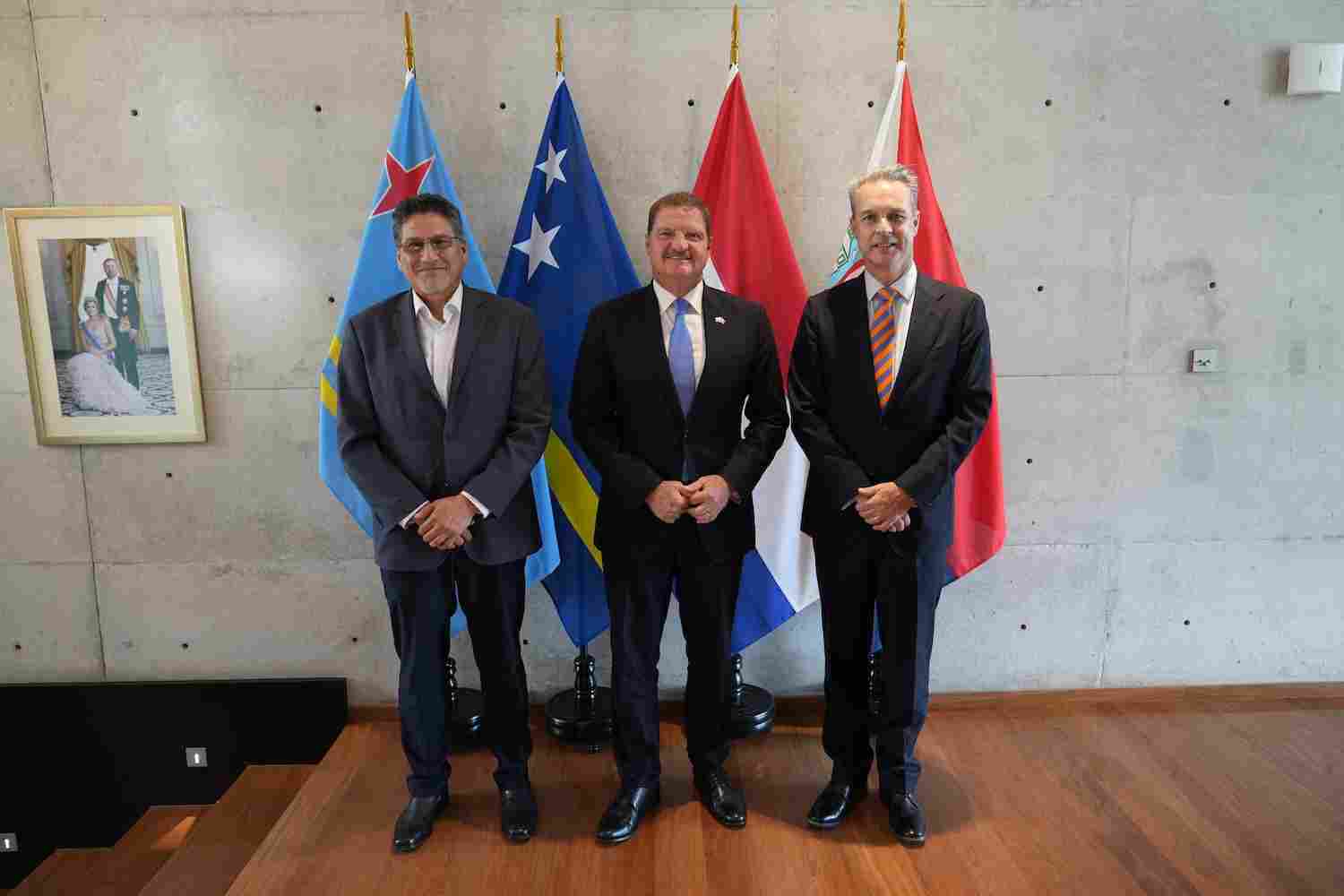 Aruba Explores Expanding Fresh Fruit and Vegetable Imports from Peru
