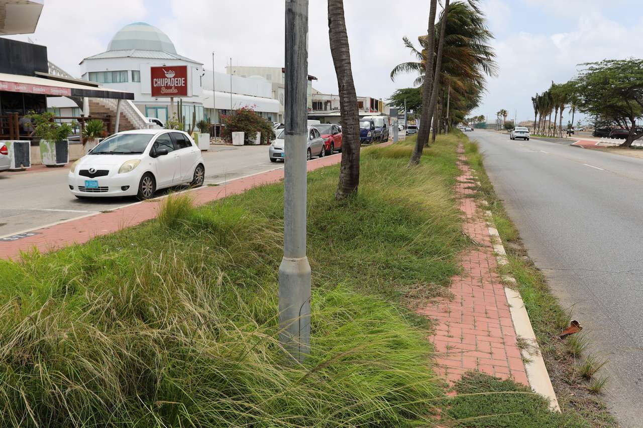 Henny Eman Boulevard in Aruba Called an Embarrassment