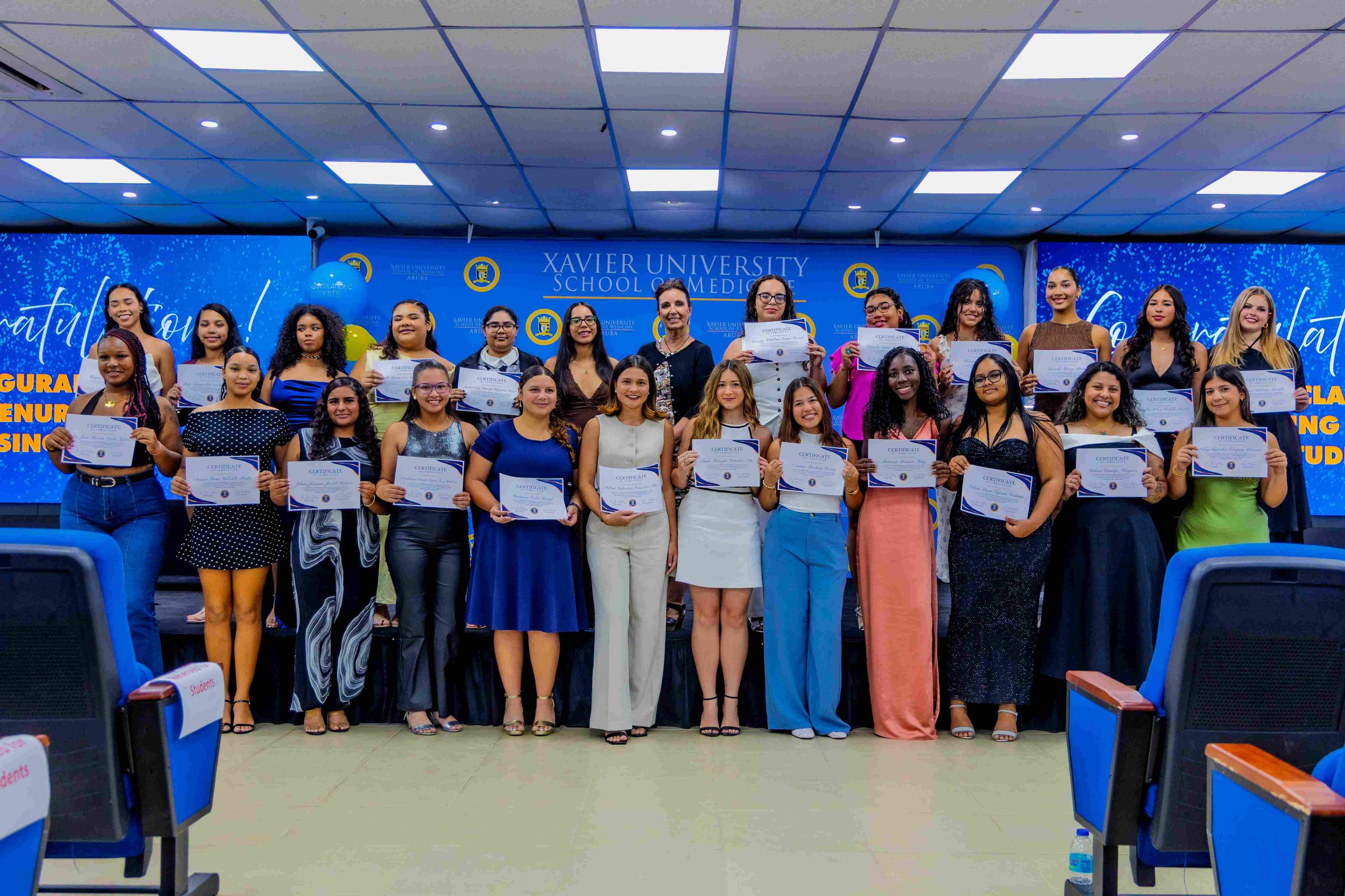 25 Students Graduate from Xavier University Nursing Program in Aruba