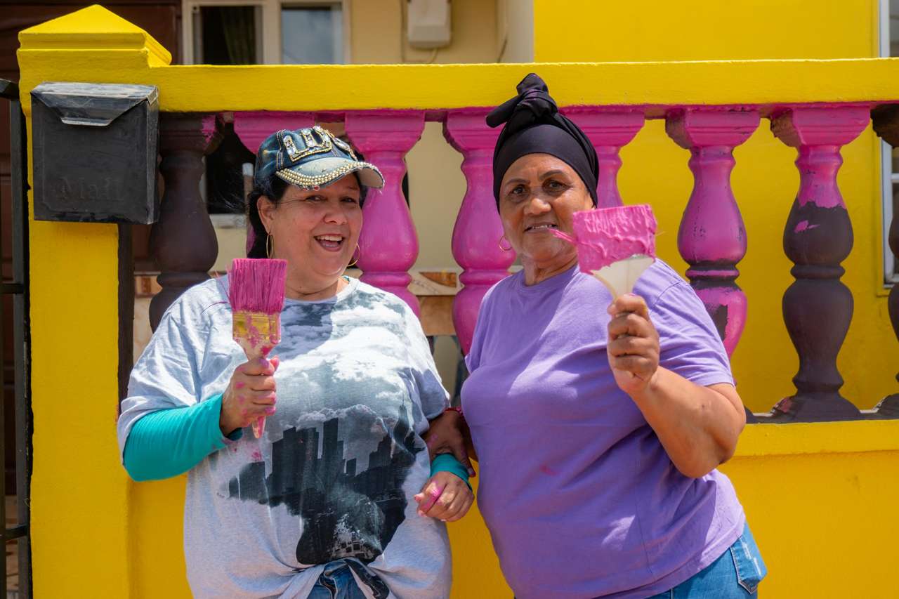 Immigrant Residents Join Volunteer Effort to Revitalize Bernhardstraat