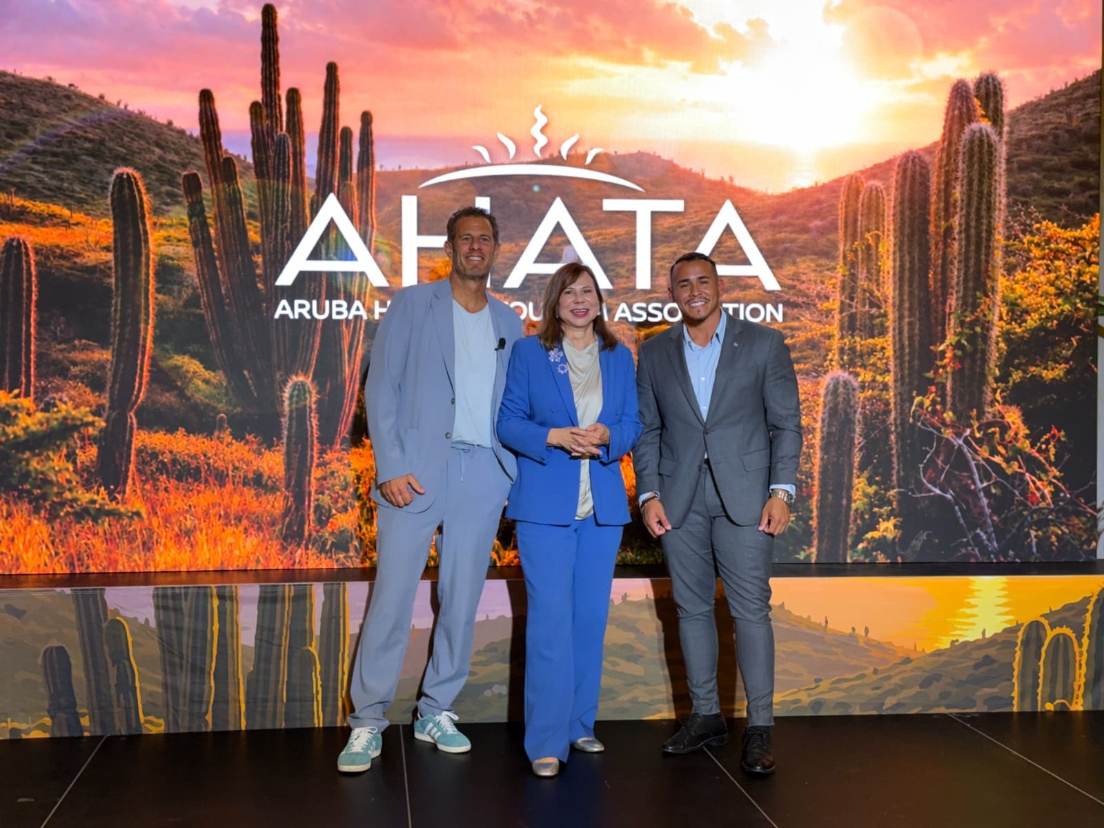 AHATA Session Explores How Aruba Can Earn More from Fewer Tourists