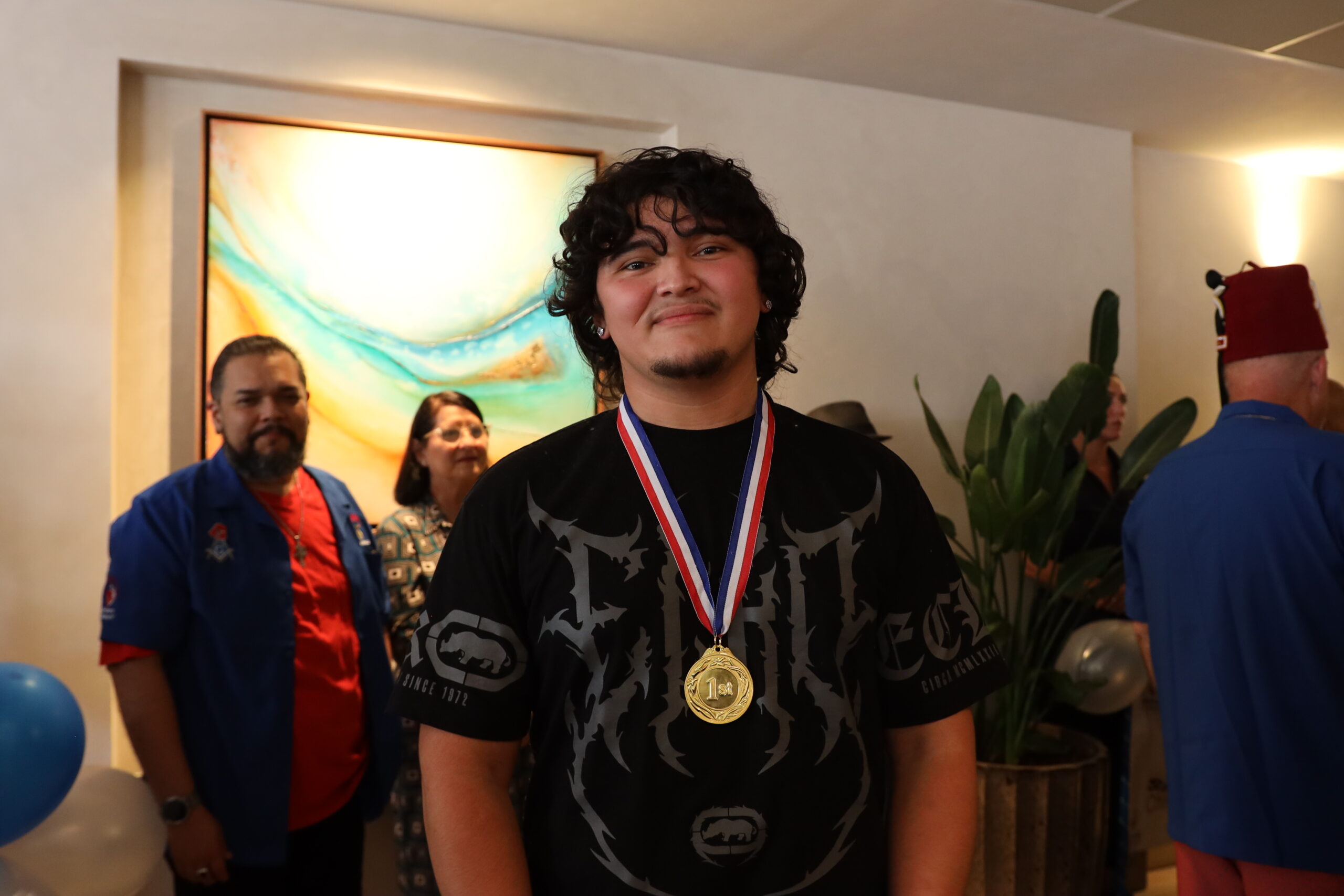 He's Back: Aruban Returns Home with Prosthetic After Houston Recovery