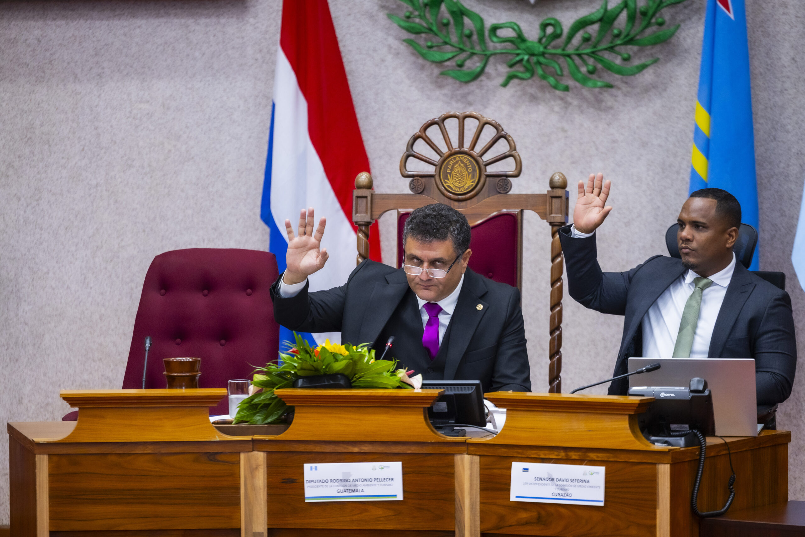 Curaçao Delegation Visits Aruba to Study Water and Energy Management