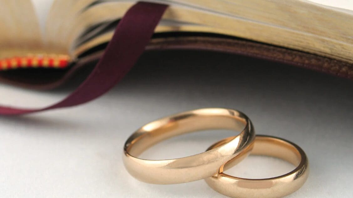Aruba Pastor: Marriage Is God's Design, Cohabitation Is Sinful