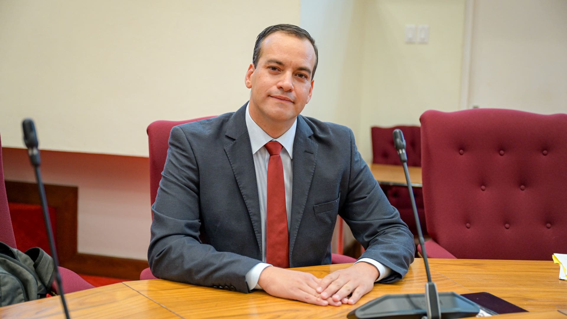 Meta ta pa busca prijs di carn’i baca mas faborabel pa importa desde Santo Domingo