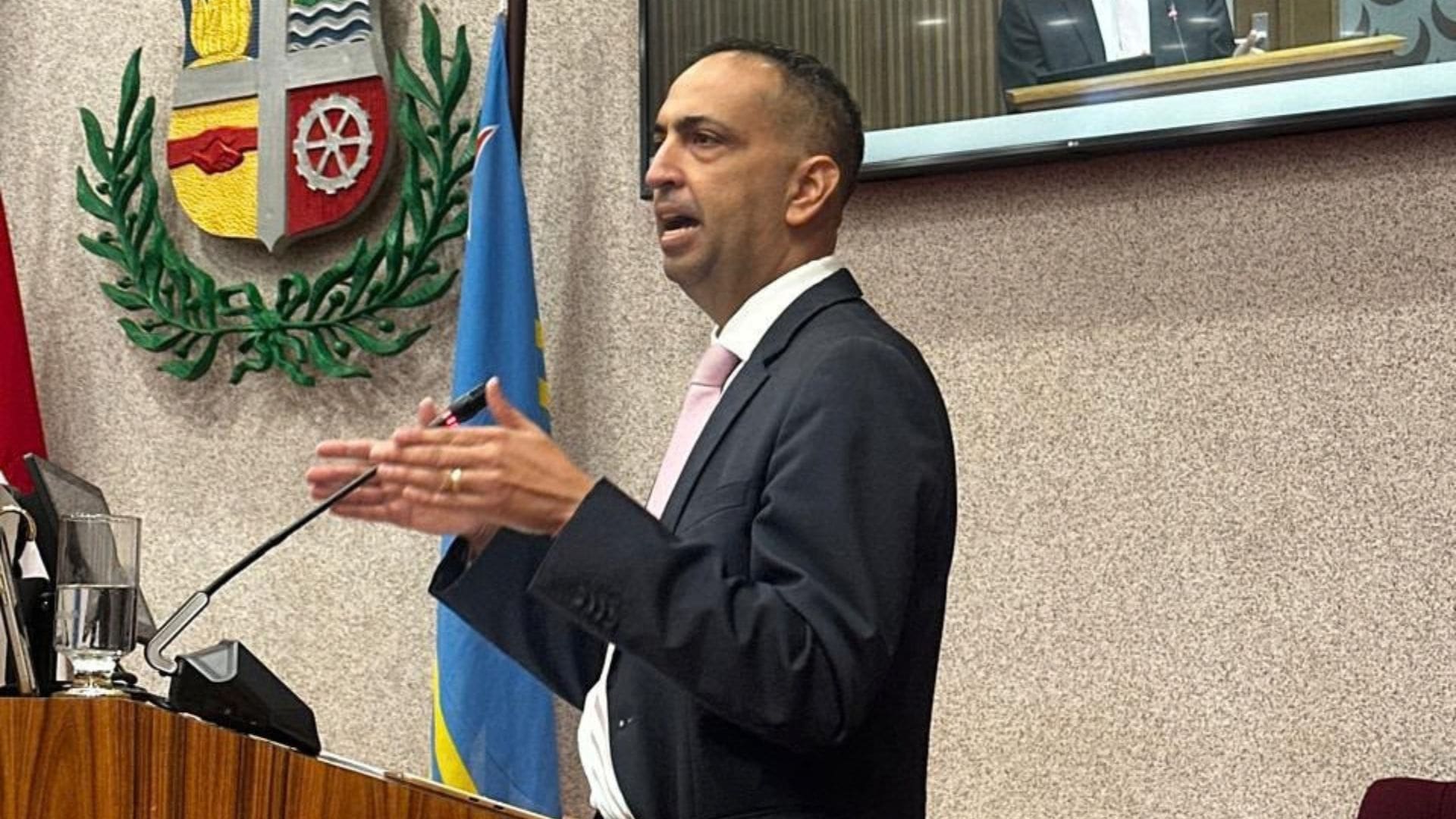 MEP Lawmaker Questions Why Schiphol CEO Can Earn 1.2M But Rubiano Cannot