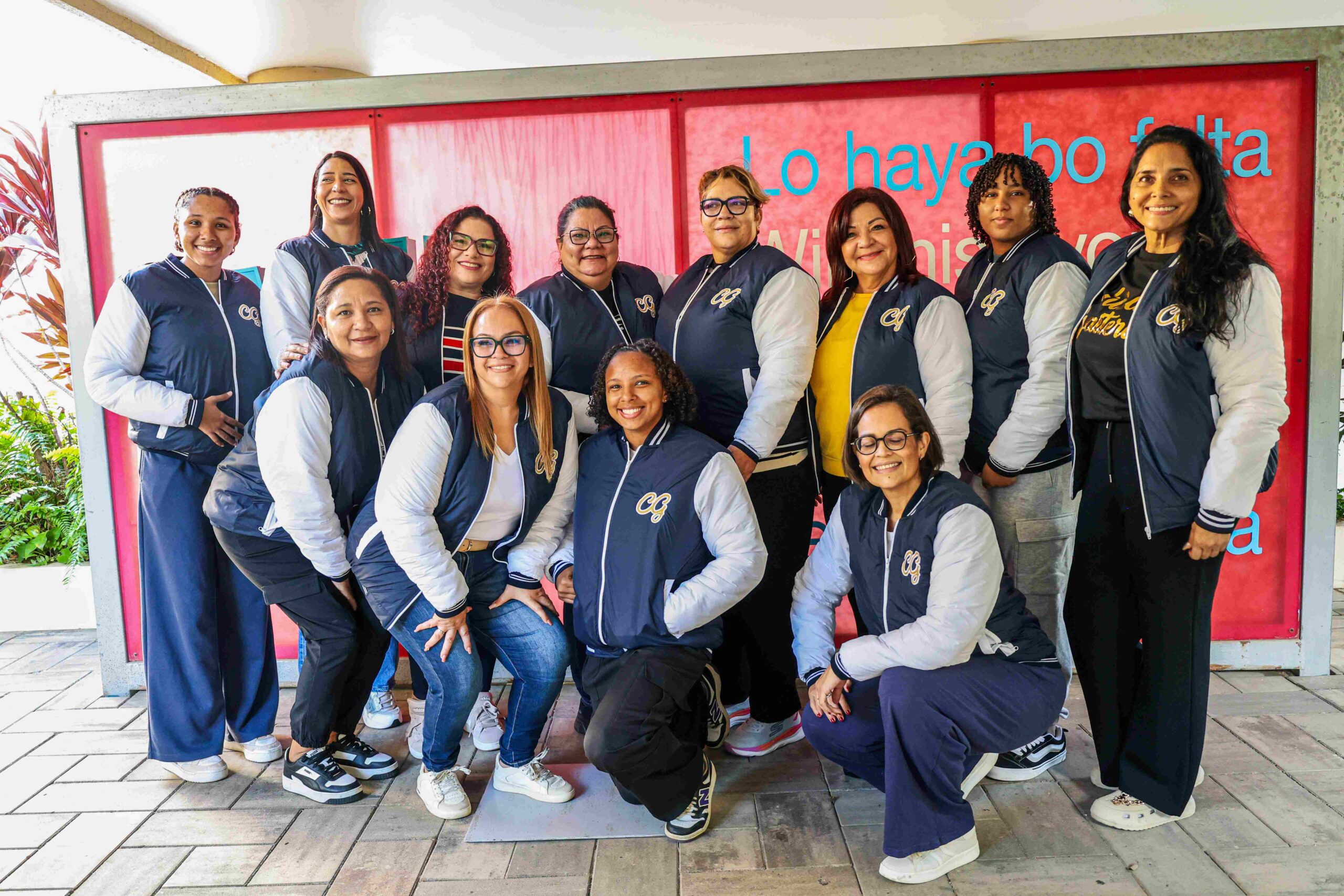 Chicas Gaiteras ta biaha pa Hulanda pa presenta den cuadro di nan di 40 Aniversario