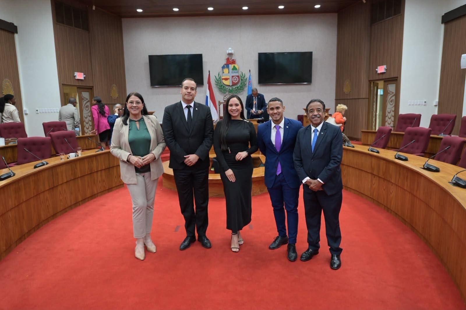 Minister Croes: AIOF ta crea espacio pa inversion duradero pa futuro di Aruba en general