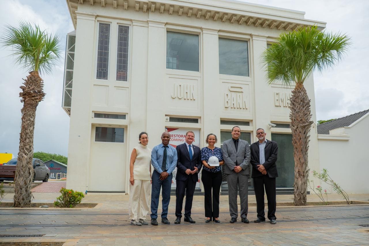 Stichting Monumentenfonds Aruba a cuminsa cu proceso di basha cierto partinan no monumental abou
