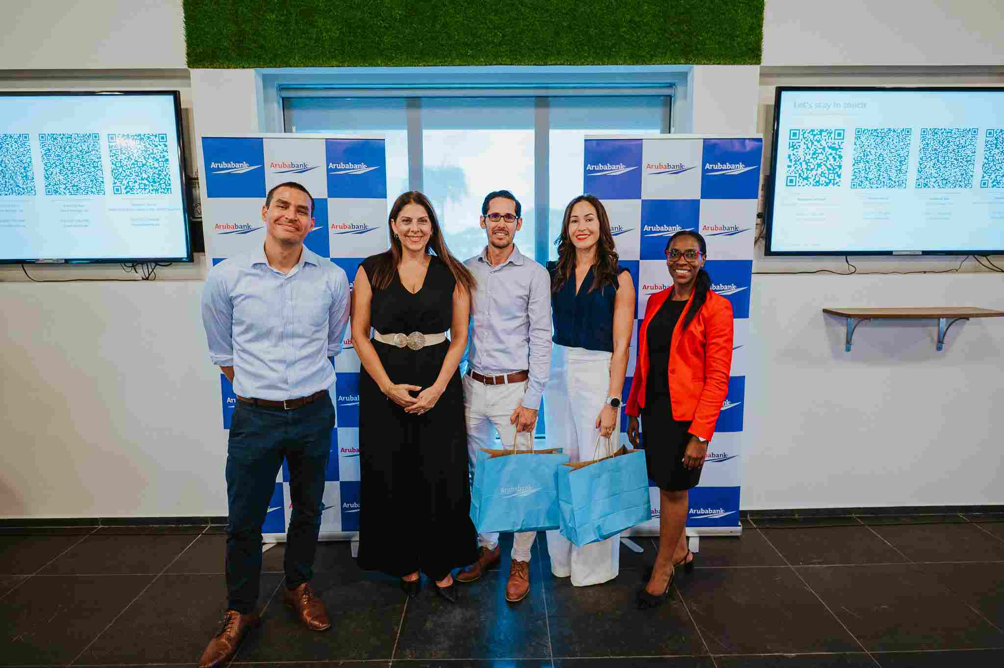 Aruba Bank and Deloitte Wrap Up Two-Part Client Education Workshop